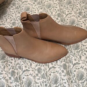Nisolo Brown Ankle Booties
